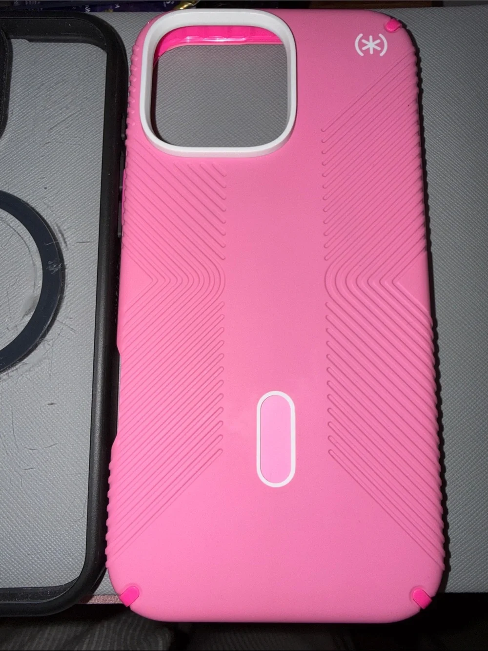 Speck Pink Dual-Layer Rugged Phone Case BUNDLE